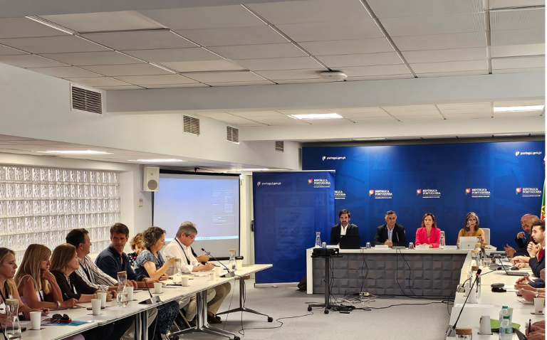 FNE e MECI reuniram sobre apoios a docentes deslocados